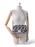Sac à Main Fendi En Toile Noir Et Blanc