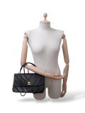Sac à Main Chanel Vintage Chevron Flap En Cuir Noir