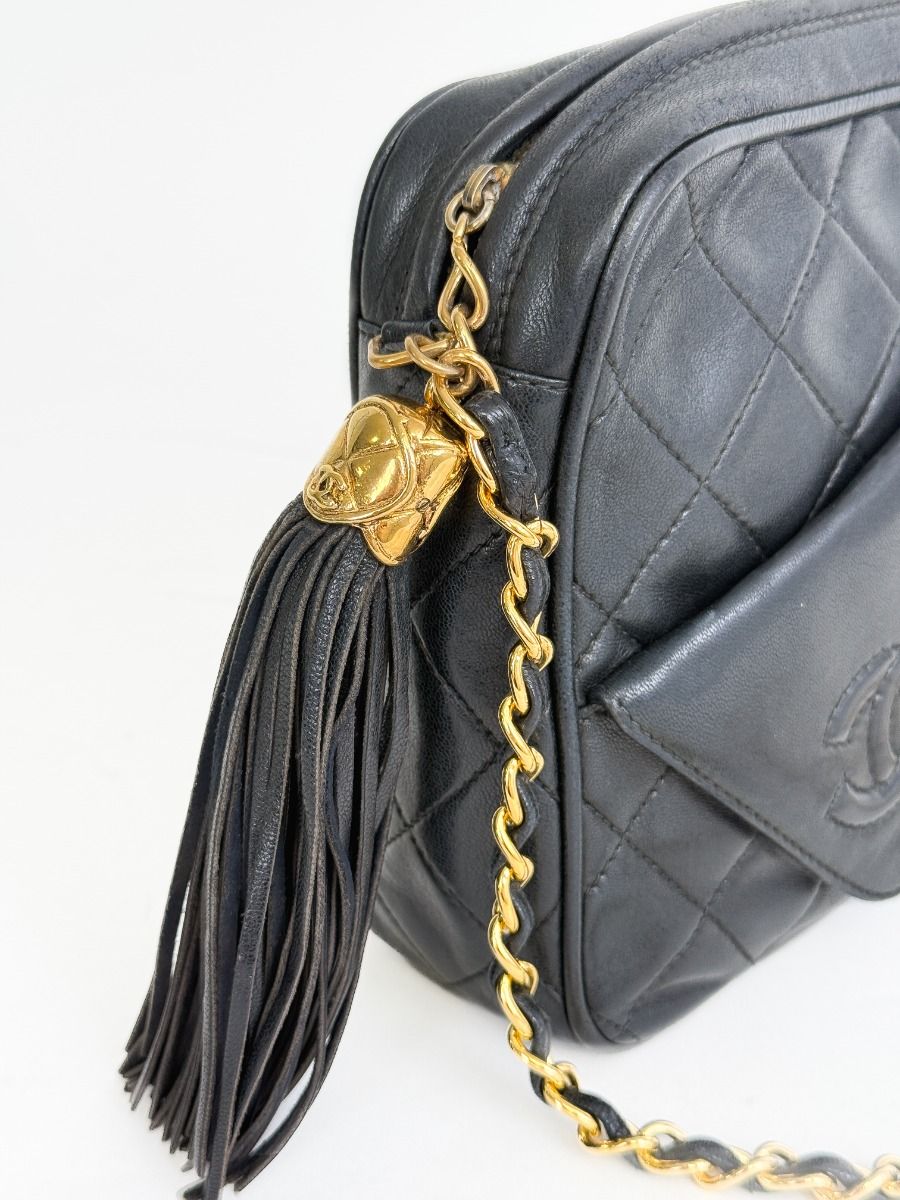 Vintage Chanel Camera Bag in Black Leather | Myzah