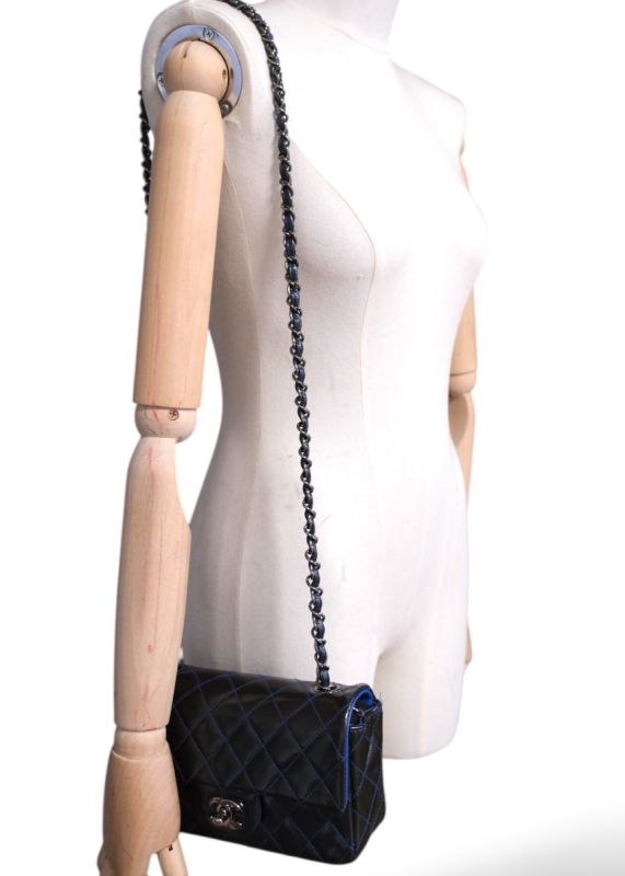 Sac Chanel Timeless Rectangle En Cuir Vernis Vert