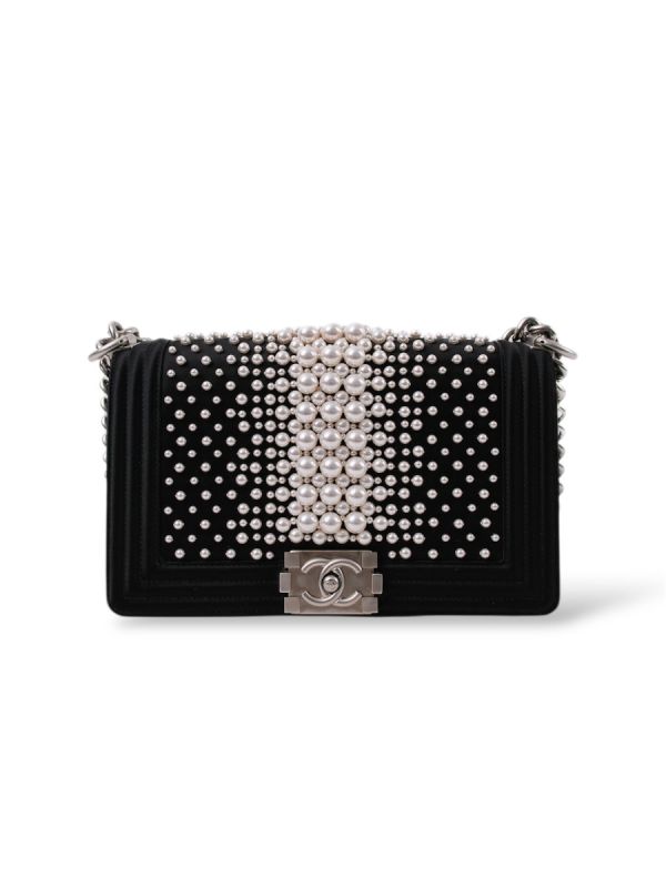 Sac à Bandoulière Chanel Boy En Satin Noir 