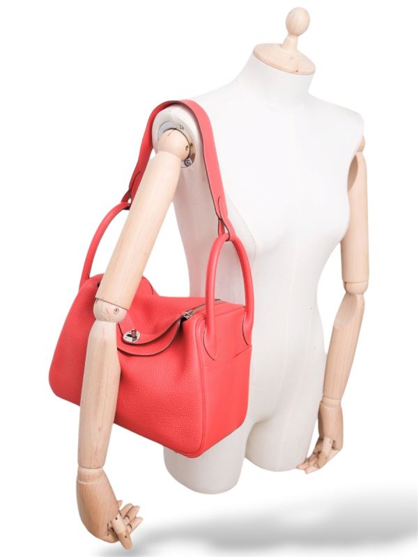 Sac Hermès Lindy 30 En Cuir Taurillon Clémence Rouge Pivoine 