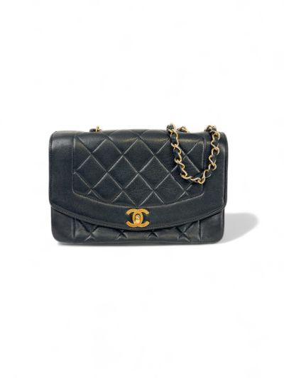 Sac Chanel Vintage Diana En Cuir Matelassé Noir