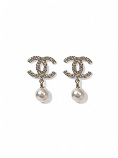 Boucles Chanel Champagne CC À Strass Et Perles Pendantes