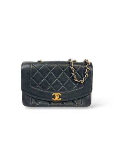 Sac Chanel Vintage Diana En Cuir Matelassé Noir