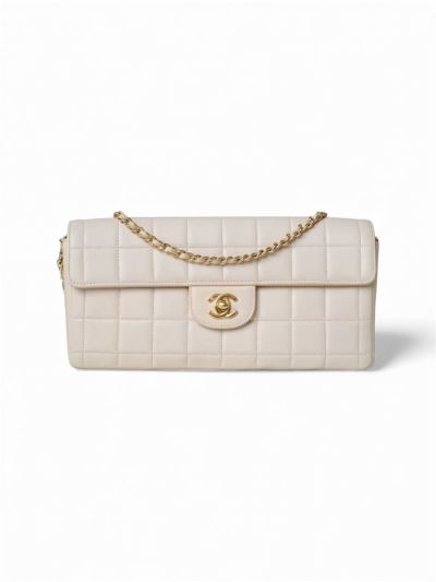 Sac Pochette East West Chocolate Bar Chanel En Cuir Beige 