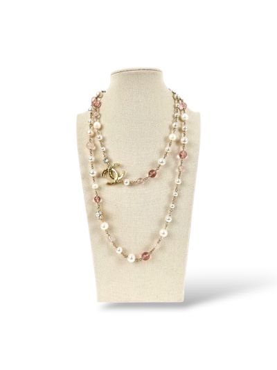 Sautoir Chanel CC Doré à Perles Roses et Blanches