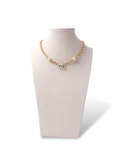 Collier Chanel En Email Blanc Dorée