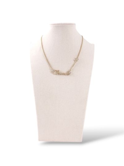 Collier Chanel Champagne Écriture Chanel Avec Étoiles Strassées Et Pendentif Double CC