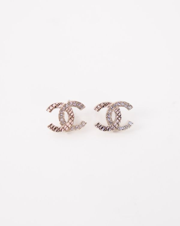 Boucles CC Chanel Strass et Gaufrage Métal Champagne