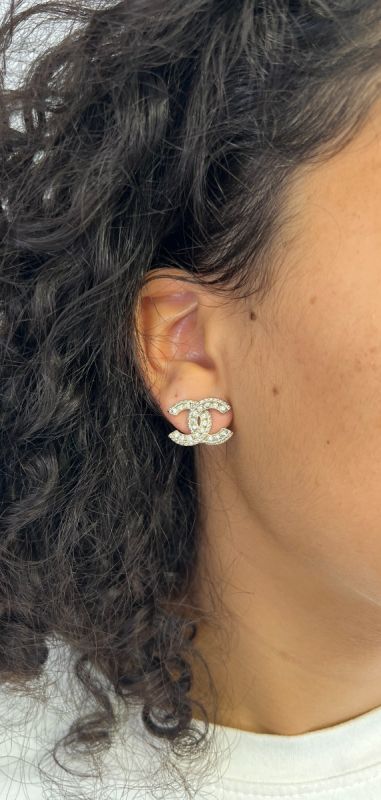 Boucles CC Chanel Champagne À Strass
