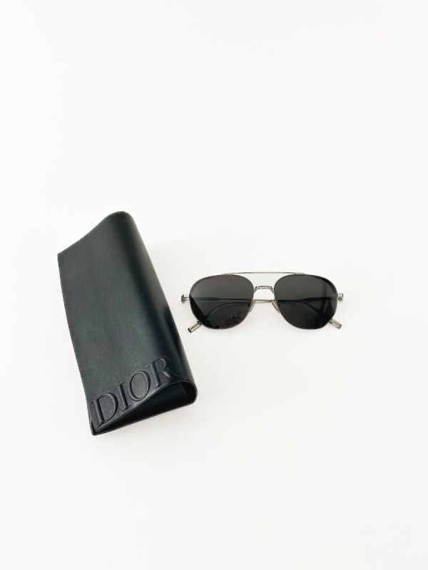 Lunettes de Soleil Silver Dior
