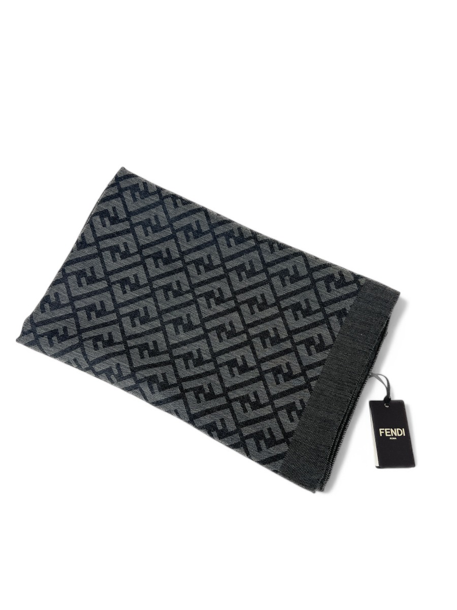 Fendi Gray Scarf | Myzah