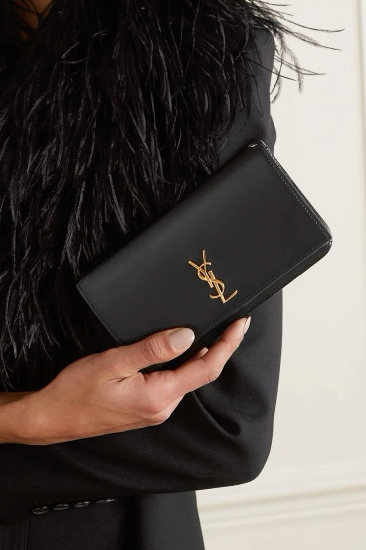 Sac Yves Saint Laurent : icônes et best-sellers à connaître