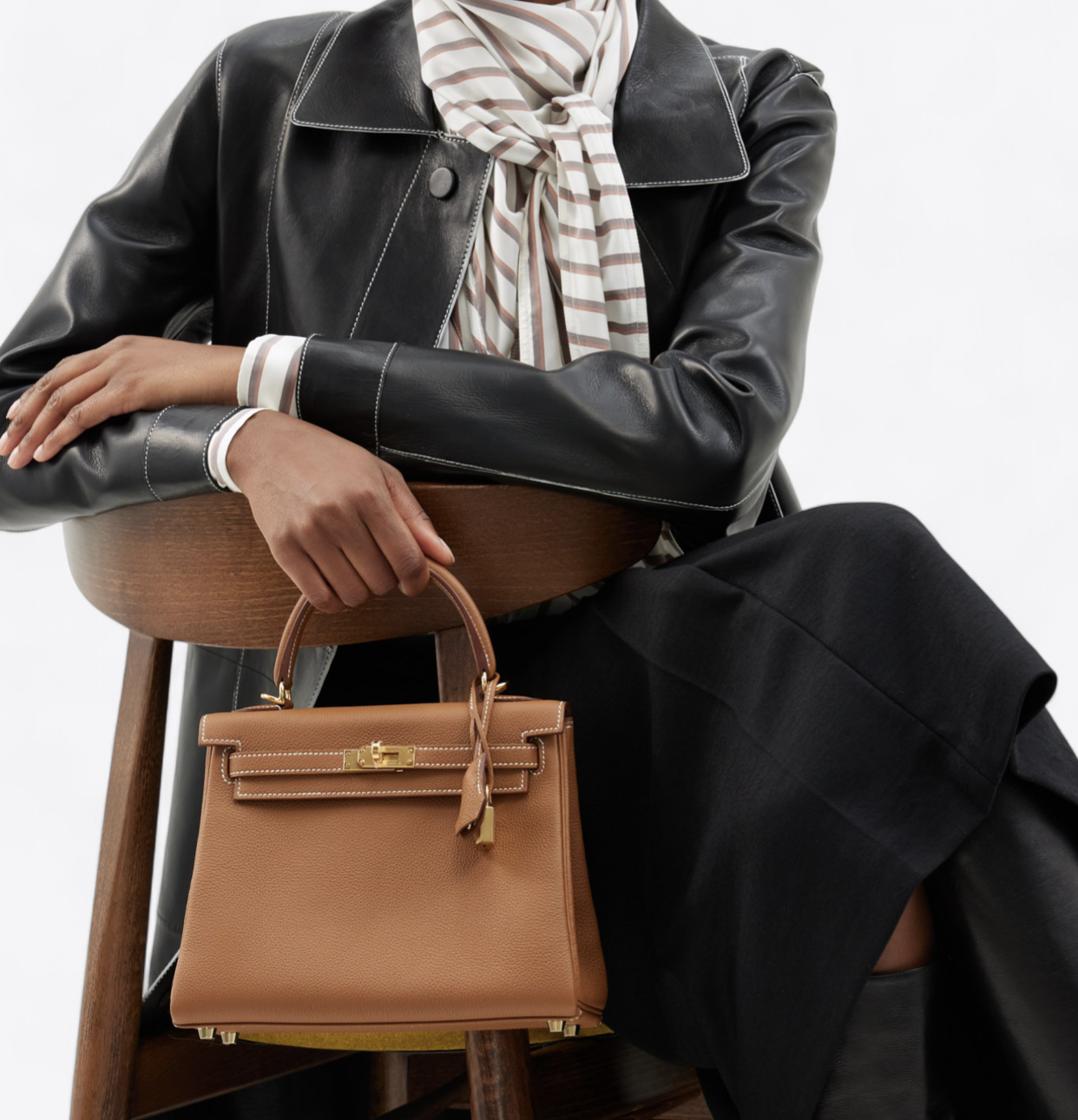 Sac Kelly Hermès : l'icône intemporelle du luxe accessible en seconde main